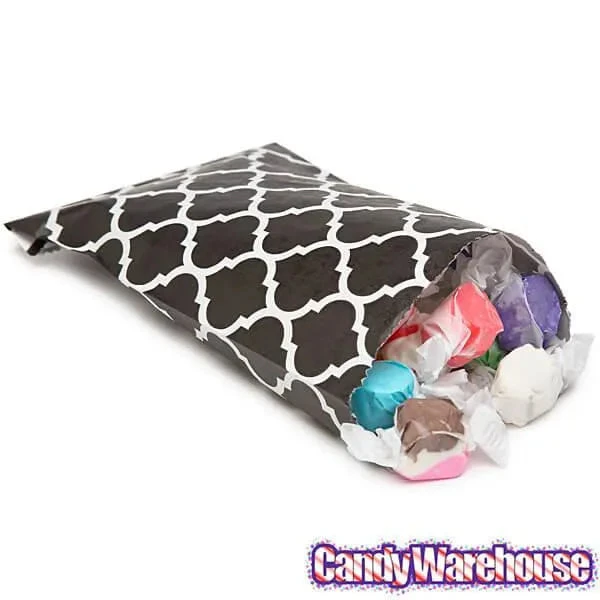 Black Casablanca Pattern Candy Bags: 25-Piece Pack 3 Black Casablanca Pattern Candy Bags: 25-Piece Pack - Image 3