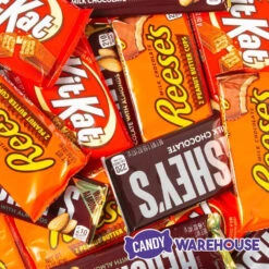 Hershey's Candy Bars: 30-Piece Variety Pack 5 Hershey's Candy Bars: 30-Piece Variety Pack -Candy Haven Shop hershey s candy bars 30 piece variety pack candy warehouse 3