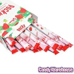 Pocky - Giant Strawberry Cream Covered Biscuit Sticks Packs: 15-Piece Box 8 Pocky - Giant Strawberry Cream Covered Biscuit Sticks Packs: 15-Piece Box -Candy Haven Shop pocky giant strawberry cream covered biscuit sticks packs 15 piece box candy warehouse 4