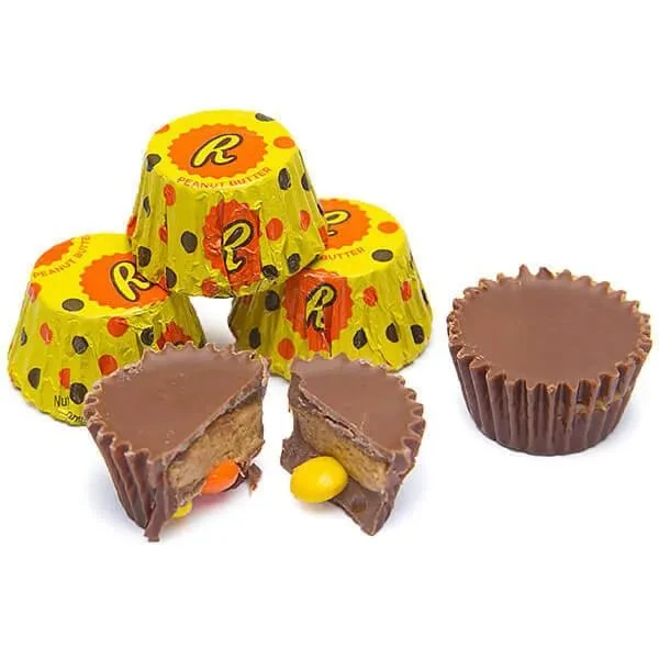 Reese's Peanut Butter Cups Miniatures Stuffed With Reese's Pieces: 18-Ounce Bag 1 Reese's Peanut Butter Cups Miniatures Stuffed With Reese's Pieces: 18-Ounce Bag